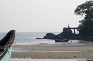 Hollant small beach yacht trip